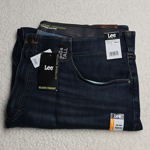 665 NWT Men's Extreme Motion Relaxed Straight Jean Size 46x32  Dark Convoy - Picture 3 of 8